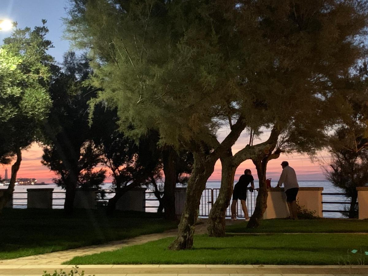 לינה וארוחת בוקר טורה קאנה Aurelia Sea View מראה חיצוני תמונה